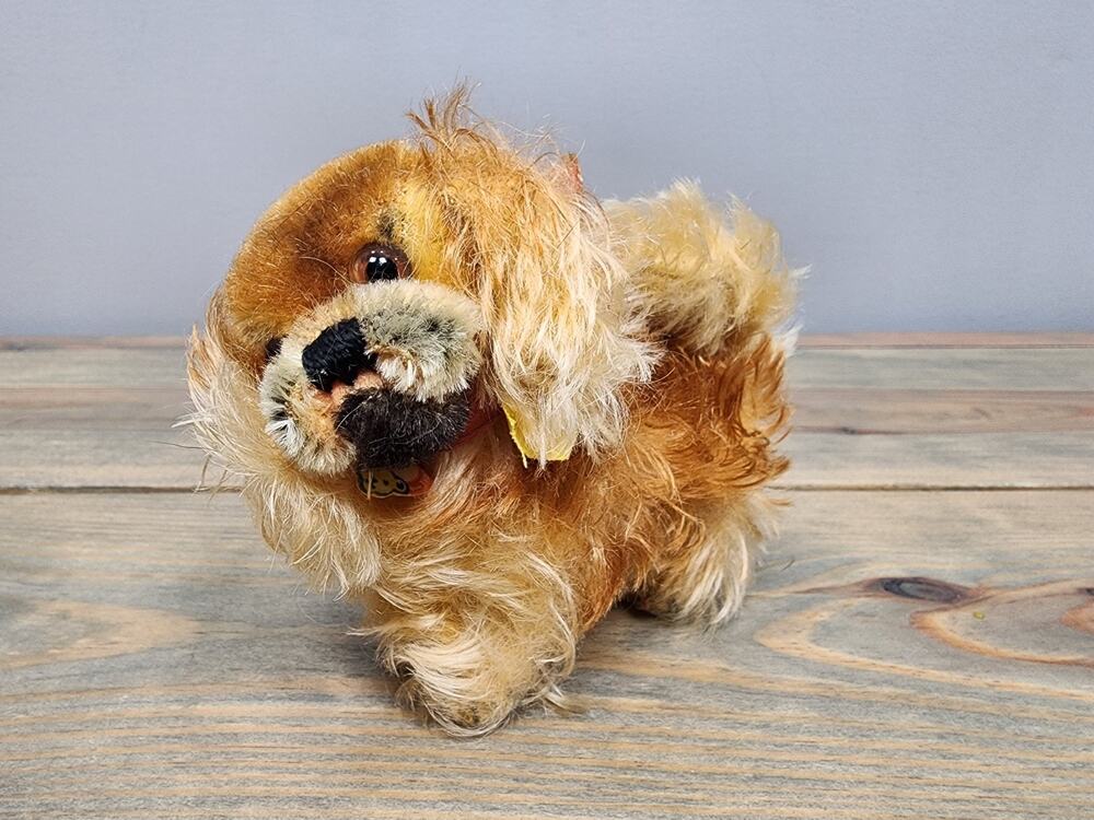VINTAGE 1960's STEIFF MINIATURE 6" MOHAIR "PEKY" PEKINESE DOG w/ BUTTON & TAG